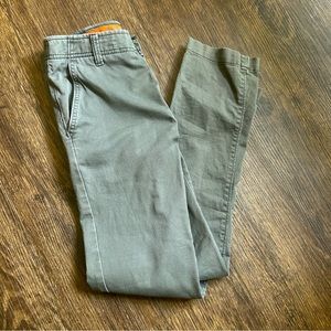 Boys Urban pipeline gray chinos